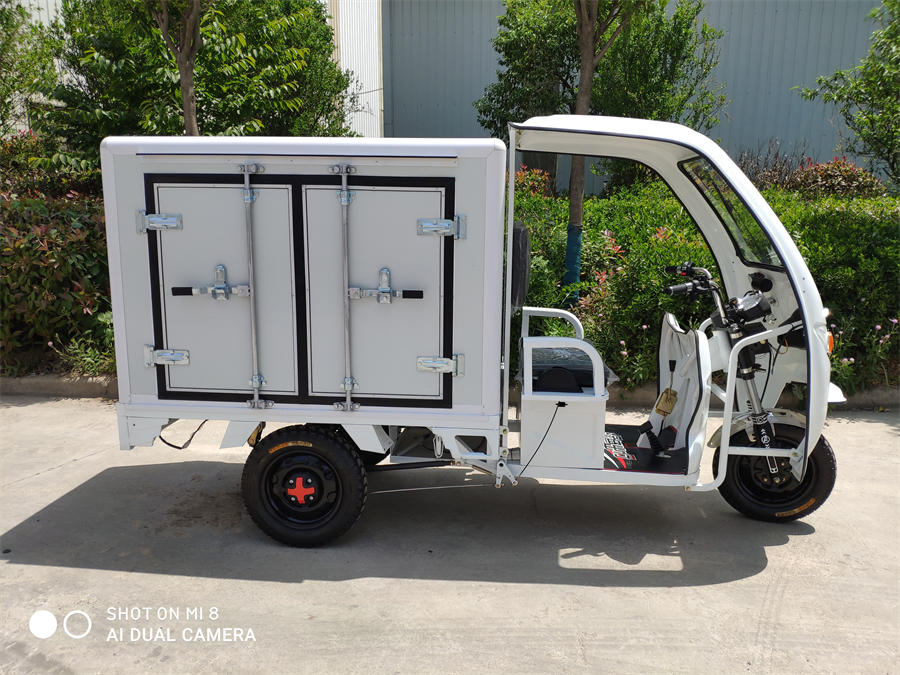 1.5米冷藏车-第1张-电动冷藏车-湖北运隆新能源汽车